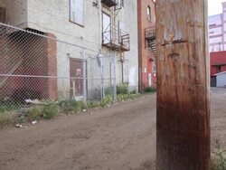 Running in an urban scene Stock Footage
