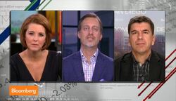 What Twitter Can Learn From LinkedIn News Clip