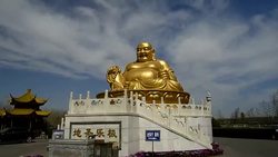 CLEAN : Chinese honour loved ones graves ahead of Qingming festival News Clip