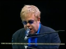 Musician performs in Israel despite political cancellations by other artists News Clip