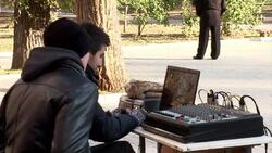 CLEAN : Ukraine separatists vote in controversial election News Clip