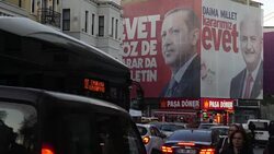 Turkish referendum campaign billboards and banners in Istanbul News Clip
