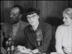 THE ""FLYING ENTERPRISE"" News Clip