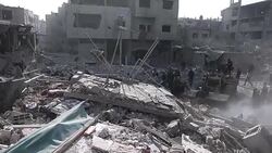 CLEAN : Bombardment kills 15 civilians in Syria rebel enclave (2) News Clip