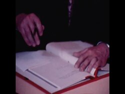SYND 26-3-72 MALTESE PRIME MINISTER, MINTOFF, SIGNS DEFENCE AGREEMENT News Clip