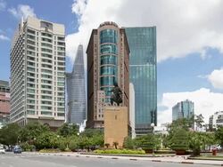 WS Cityscape of Ho Chi Minh City with Statue of Trung Hung Dao / Quan 1, Ho Chi Minh City, Vietnam Stock Footage