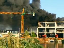 Building in fire Stock Footage