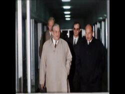 SYND 10/12/1971 RED CROSS DELEGATION MEETS NEW JORDIANIAN PRIME MINISTER News Clip