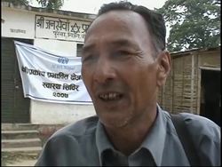 Free mobile clinic set up to help flood victims News Clip