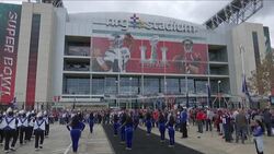 Raw: Fans Arrive to NRG for Super Bowl LI Instructional Video