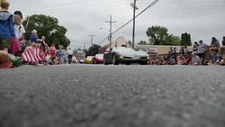 Independence Day parade through Leesburg, VA News Clip