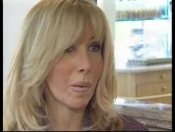 ENTERTAINMENT DAILY: ENT3- OSCAR MAKEUP News Clip