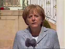 WRAP President Bush and Chancellor Merkel photo op, news conference Instructional Video