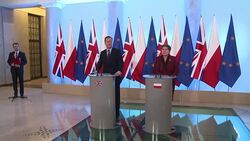 CLEAN : Cameron woos unhappy' EU leaders on deal to avert Brexit News Clip