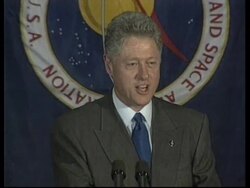 USA: CLINTON WATCHES SPACE SHUTTLE DISCOVERY LIFT OFF News Clip