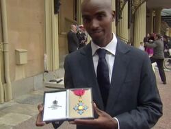 Investitures at Buckingham Palace News Clip