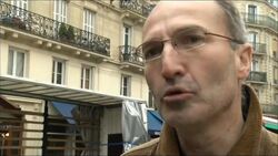 Sarkozy faces a run-off against Hollande, campaign headquarters News Clip