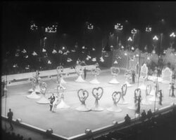 BEAUTY ON ROLLERS News Clip