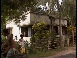 INDIA: WEST BENGAL:CONTAMINATED WATER CAUSES THOUSANDS OF DEATHS Instructional Video