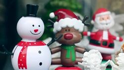 Dancing snowman and reindeer, funny, humor Stock Footage