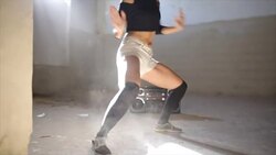 Fit dancing girl Stock Footage