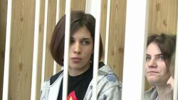 VOICED : Niegan liberacion a Pussy Riot News Clip