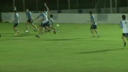 VOICED : Espana entrena antes de debut News Clip