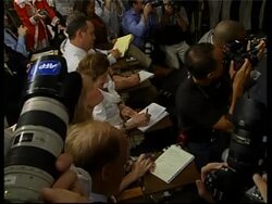 Bush and reporters say goodbye to run-down briefing room News Clip