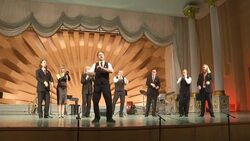 NKOREAN ACCORDION GROUP PLAYS AHA HIT FOR NORWEGIAN CONSTITUTION DAY News Clip