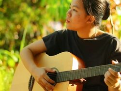 Portrait of woman with guitar Stock Footage