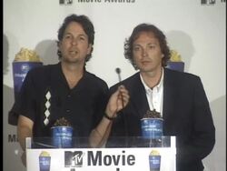1999 MTV Movie Awards press room Stock Footage