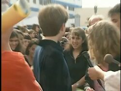 1997 Nickelodeon Kids' Choice Awards Arrivals Stock Footage