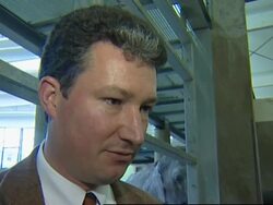 Elephant pedicure lessons given at Hamburg zoo Instructional Video