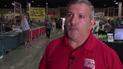 Miami gun show goes ahead days after mass shooting Instructional Video
