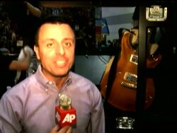 Rockers 3 Doors Down Talk Tech at CES Instructional Video