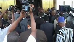 WAfrica delegation tells Gbagbo he must go, Ouattara meeting News Clip