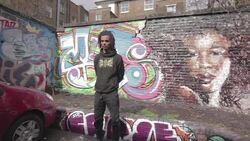 VOICED : Excentricos candidatos de las elecciones en Reino Unido News Clip