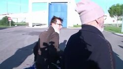 CLEAN : Hundreds expected for French breast News Clip