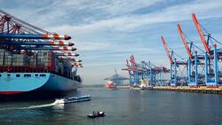 Shipyard Hamburg Stock Footage