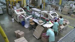 CLEAN: France tries to reinvent the Tupperware party News Clip