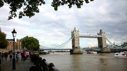 Tower Bridge panning right Stock Footage