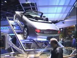 2000 Honda S2000 montage Stock Footage