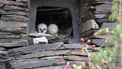 CLEAN : Rare look at medieval Chechnyan necropolis News Clip