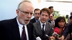 CLEAN: Vietnam, US begin historic Agent Orange cleanup News Clip