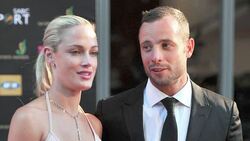 VOICED : Pistorius acusado de asesinato News Clip
