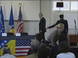 WRAP Arrivals for summit on EU and NATO membership; ADDS comments News Clip