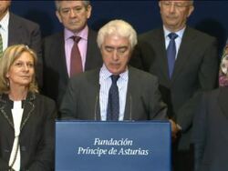 Red Cross wins Prince of Asturias International Co Stock Footage