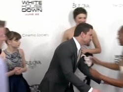 Joey King, Channing Tatum, Maggie Gyllenhaal, Jamie Foxx and Garcelle Beauvais at White House Down Premiere Stock Footage