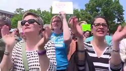 CLEAN : Protesters gather in front of White House after Comey fired News Clip