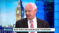 RBS Chairman Davies Expects BOE to Hold Rates Steady News Clip